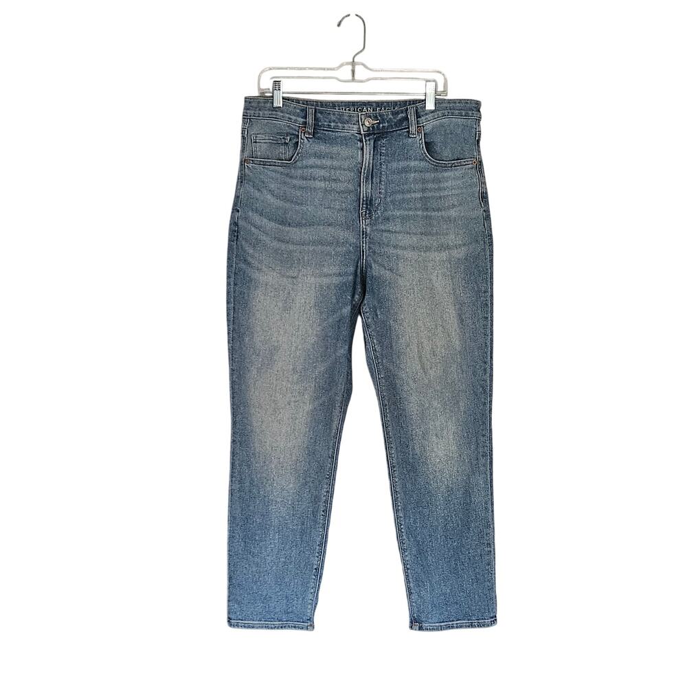 American Eagle Mom Jeans sz 14 R EUC High Rise